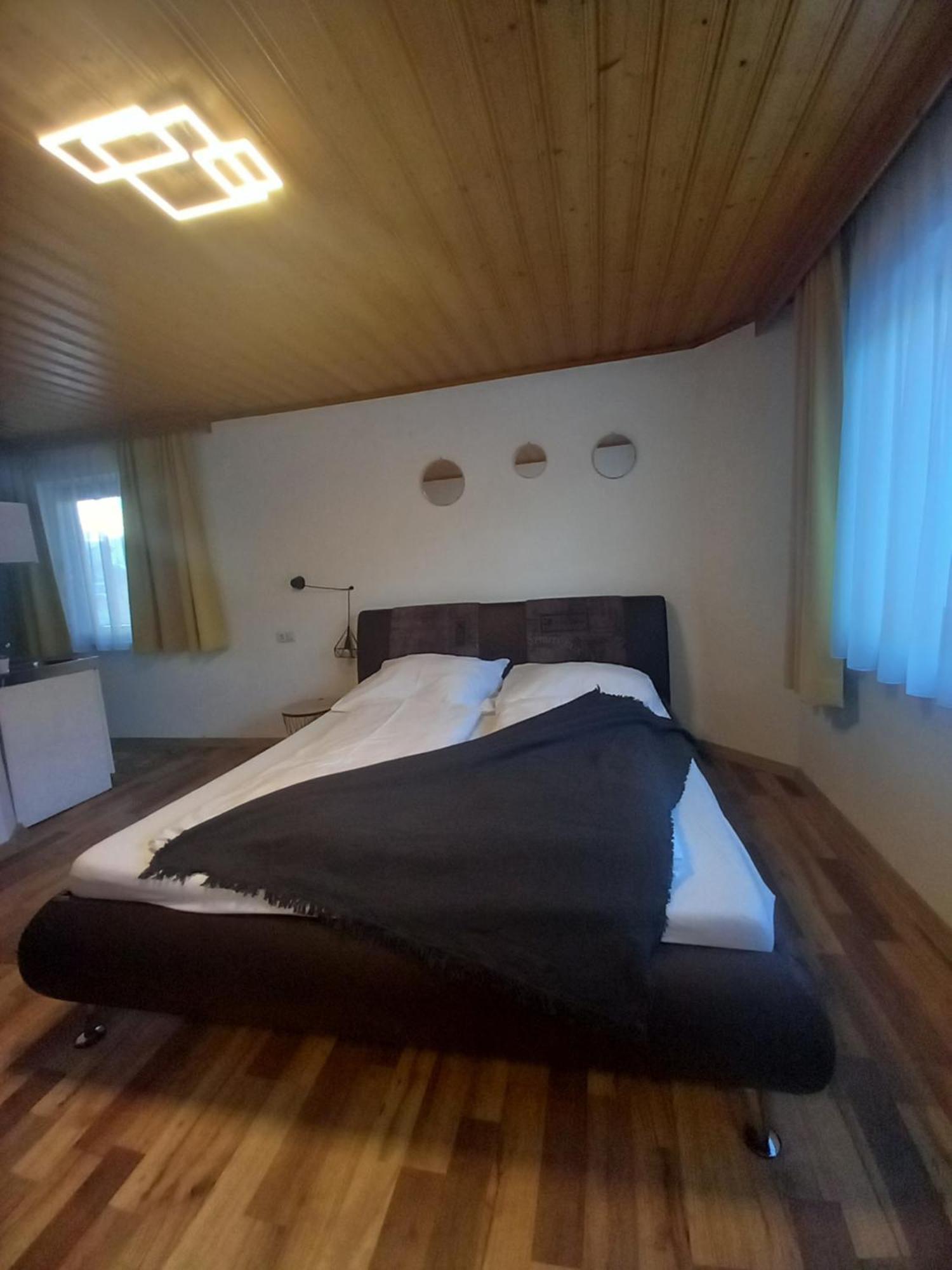 Mani'S Appartements Radstadt Eksteriør billede